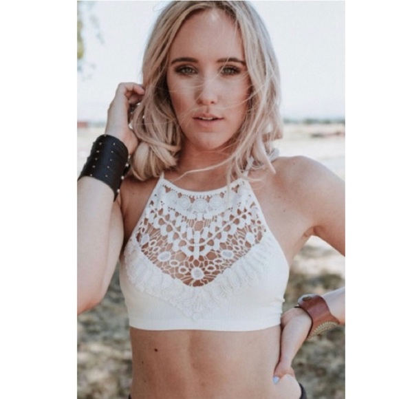 threlafleurs Tops - Crochet High Neck Crop Top Bralette Women
